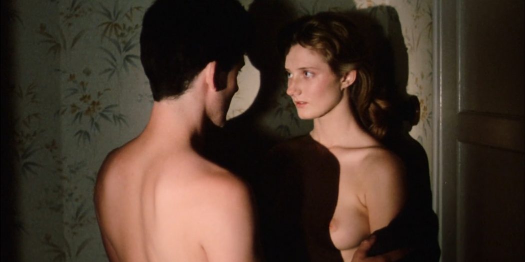 Joely Richardson nude brief topless and Suzanna Hamilton hot pokies - Wetherby (UK-1985) HD 1080p BluRay (9)