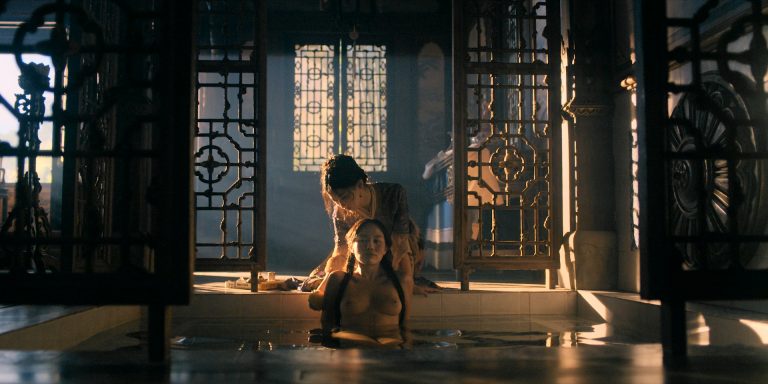 Olivia Cheng nude topless Esther Low nude boobs Karishma Ahluwalia nude butt – Marco Polo (2016) s2e5 HD 1080p