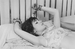 Marie-France Pisier nude but covered Prima Symphony nude - Trans-Europ-Express (1966) (8)