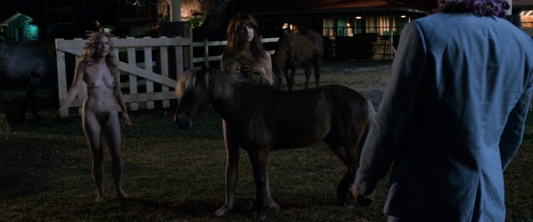 Aubrey Plaza nude butt Anna Kendrick hot Alice Wetterlund and Sugar Lyn Beard boobs in Mike & Dave Need Wedding Dates (2016) HD 1080p Web-Dl