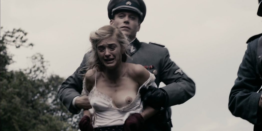 Carolina Crescentini nude topless - Max e Helene (IT-2015) HD 1080p (9)
