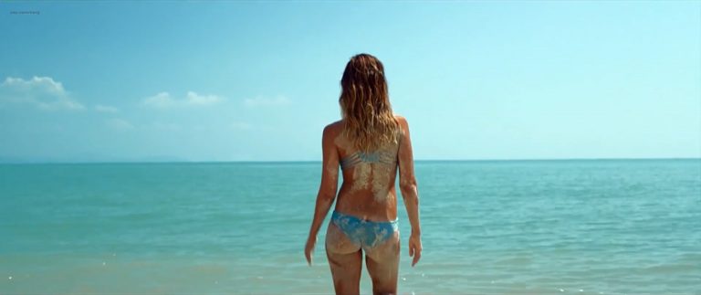 Jessica Alba hot and sexy in bikini – Mechanic Resurrection (2016) HD 1080p