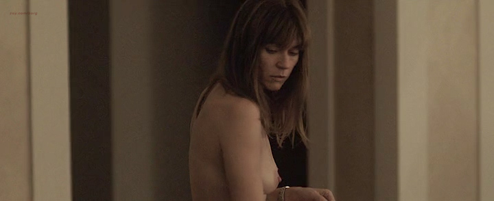Marie-Josée Croze nude topless – 2 Nights Till Morning (FI-2015)
