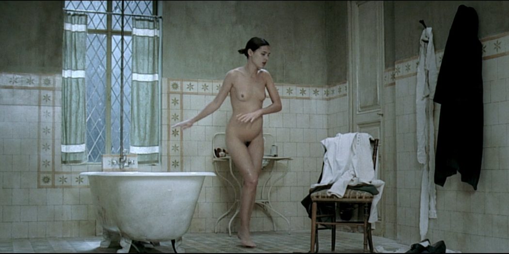 Virginie Ledoyen nude full frontal, bush, butt and topless - Saint Ange (FR-2004) HD 1080p BluRay (2)