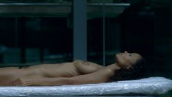 Thandie Newton nude topless Evan Rachel Wood nude nipple and butt other's nude - Westworld (2016) s1e5 HD 1080p (8)