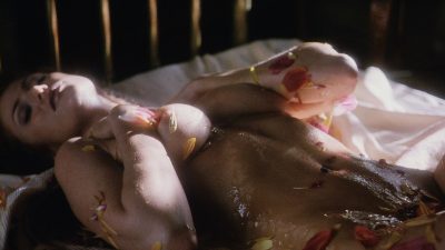 Angie Everhart nude topless and sex Phillipa Mathews nude - Another 9 1-2 Weeks (1997) HD 1080p BluRay (18)