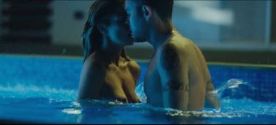 Juana Acosta nude brief topless other's nude butt and boobs - El cartel de los sapos (ES-2011) (1)