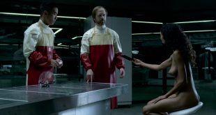 Thandie Newton nude topless and butt - Westworld (2016) s1e6 HD 1080p (9)
