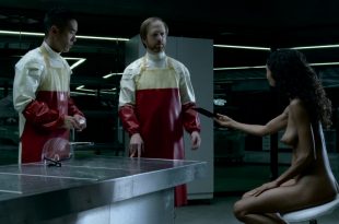 Thandie Newton nude topless and butt - Westworld (2016) s1e6 HD 1080p (9)