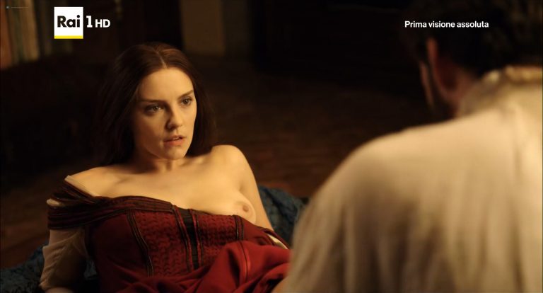 Annabel Scholey nude sex and Valentina Belle nude too – Medici Masters of Florence (2016) s1e6-8 HD 1080p