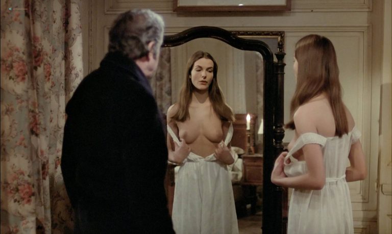 Carole Bouquet nude Angela Molina nude bush – That Obscure Object of Desire (1977) HD 1080p BluRay