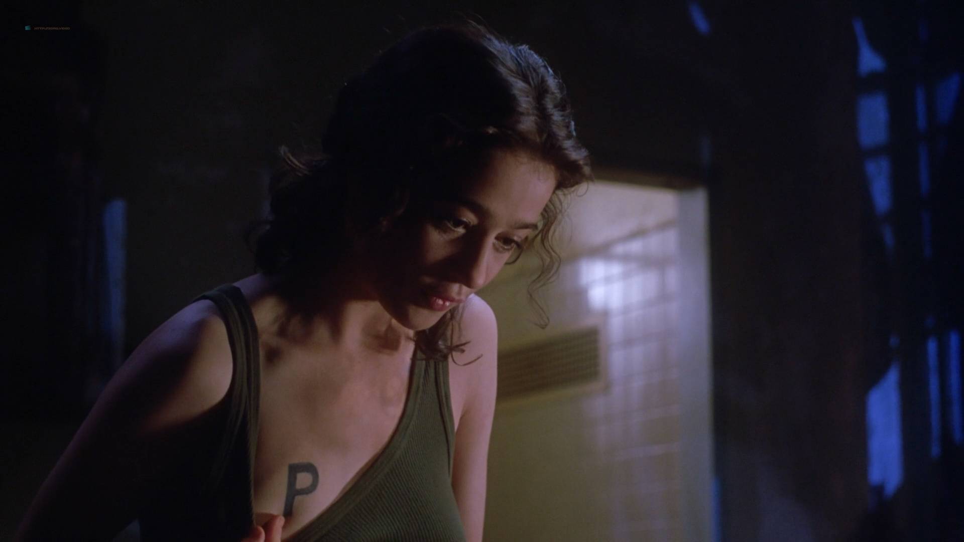 Moira Kelly nude topless and sex - Daybreak (1993) HD 1080p WebDL (3)