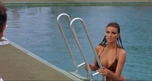 Raquel Welch hot and wet Christine Todd nude topless - Lady in Cement (1968) HD 1080p BluRay (4)