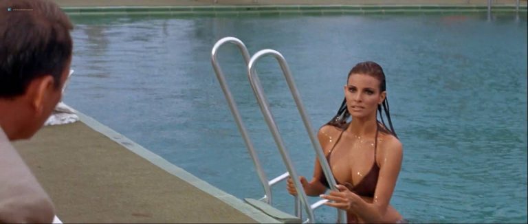 Raquel Welch hot and wet Christine Todd nude topless – Lady in Cement (1968) HD 1080p BluRay