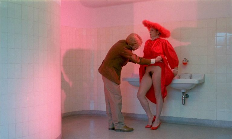 Frances Barber nude full frontal and Guusje van Tilborgh nude – A Zed & Two Noughts (1985) HD 1080p BluRay