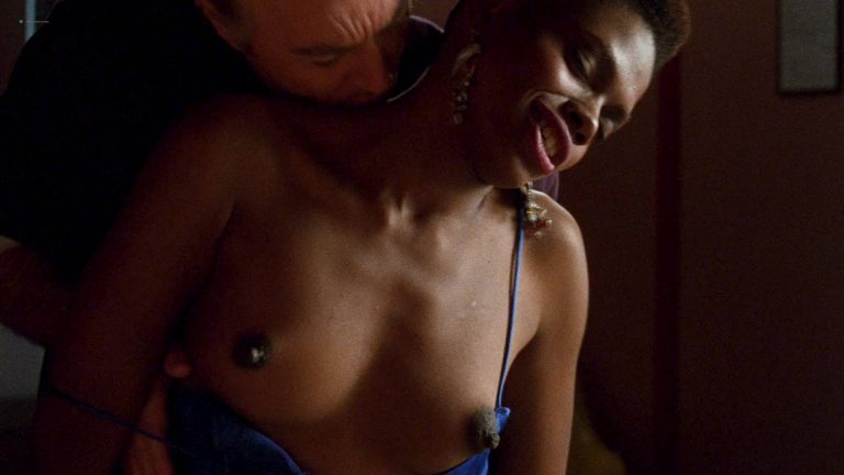 Gloria Lynne Henry nude topless and sex – Phantasm III (1994) HD 1080p BluRay