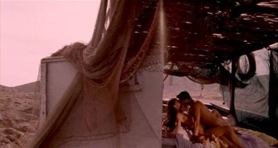 Carice Van Houten nude topless, young and very hot - Zwarte Zwanen (NL-2005) (8)