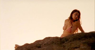 Carice Van Houten nude topless, young and very hot - Zwarte Zwanen (NL-2005) (4)