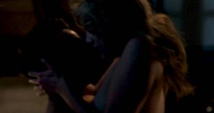 Elisabeth Moss nude topless and sex - The Handmaid's Tale (2017) s1e5 HD 1080p Web (3)