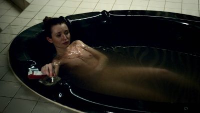 Emily Browning nude topless and wet - American Gods (2017) s1e5 HD 1080p web (5)