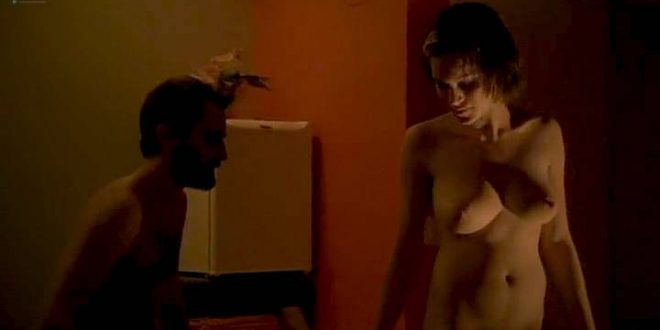 Hermila Guedes nude butt, boobs and hot sex - O Céu de Suely (BR-2006) (5)