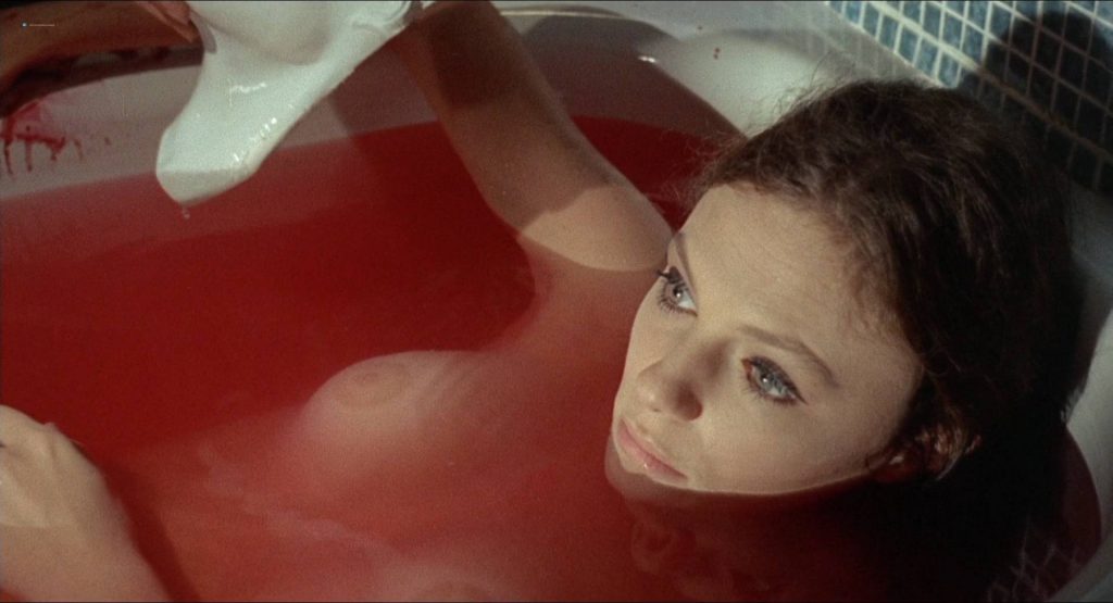 Jacqueline Bisset nude topless and Barbara Parkins nude - The Mephisto Waltz (1971) HD 1080p BluRay (2)