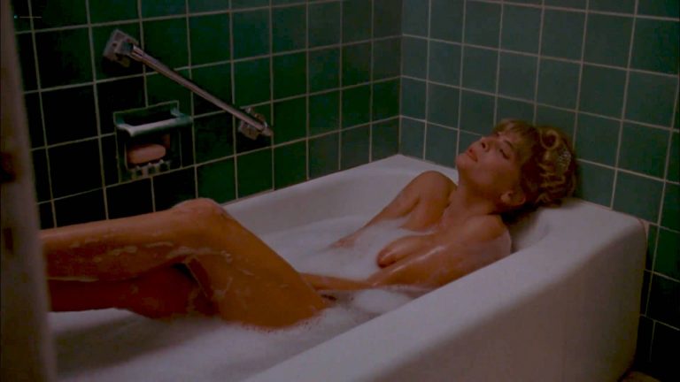 Kathryn O’Reilly nude topless in the tube and Irene Miracle hot see through – Puppet Master (1989) HD 1080p
