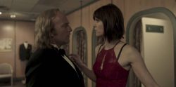 Mary Elizabeth Winstead hot and sexy in bra and some sex - Fargo (2017) s3e5 HD 720p (3)