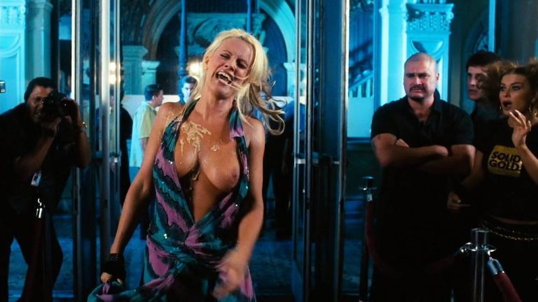 Jenny McCarthy nude topless – Dirty Love (2005) HD 720p WEB