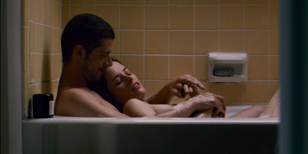 Parker Posey nude in the bath - Broken English (2007) HD 1080p WEB (5)