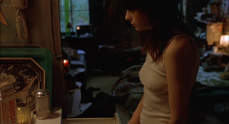 Zooey Deschanel hot sex, pokies, smoking – Winter Passing (2005) HD 1080p Web