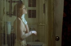 Isabelle Huppert nude bush boobs - Violette (FR-1978) (12)