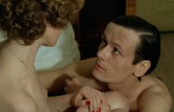 Isabelle Huppert nude bush boobs - Violette (FR-1978) (2)