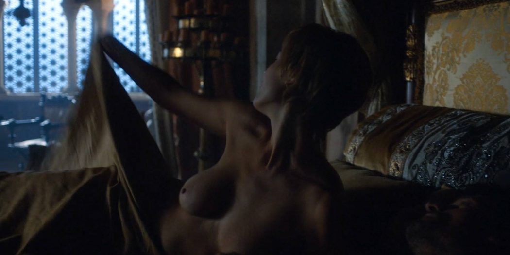 Lena Headey nude topless and butt - GoT (2017) s7e3 HD 1080p Web (6)