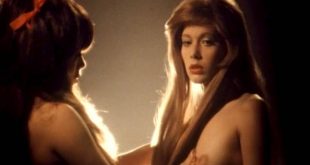 Sylvia Kristel nude bush and boobs - Naakt over de schutting (NL-1973) VHS (12)
