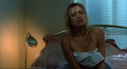 Darlanne Fluegel nude brief topless - Freeway (1988) HD 1080p BluRay (6)