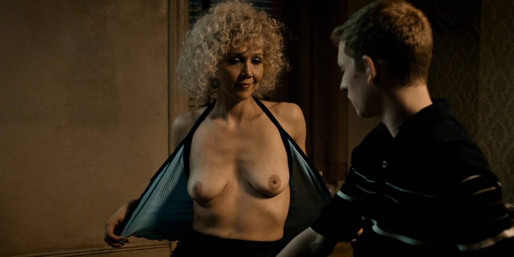 Maggie Gyllenhaal nude topless Margarita Levieva nude other's nude too - The Deuce (2017) s1e1 HD 1080p (12)