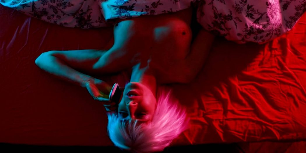 Emmanuelle Boidron nude topless and butt in thong Dounia Coesens hot - Vive la crise (FR-2017) HD 1080p Web (10)