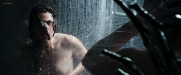 Callie Hernandez nude brief topless in shower – Alien Covenant (2017) HD 1080p BluRay
