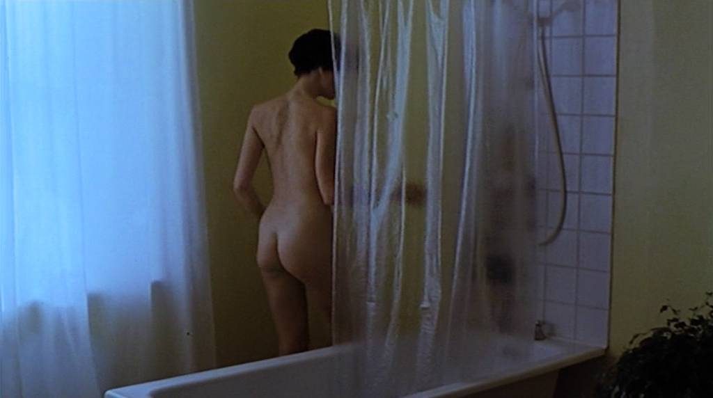 Hanne Klintoe nude full frontal Saffron Burrows nude butt Johanna Torell nipple - The Loss of Sexual Innocence (UK-1999) (12)