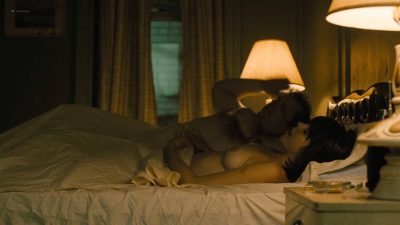 Maggie Gyllenhaal nude topless and sex Kayla Foster and Olivia Luccardi nude too - The Deuce (2017) s1e5 HD 1080p (4)