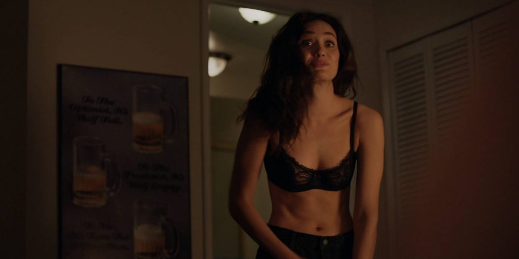 Emmy Rossum hot and sexy in lingerie - Shameless (2017) s08e01 HD 1080p Web (3)