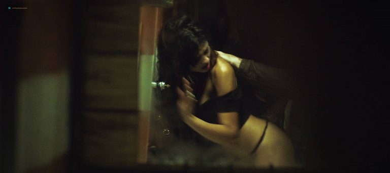 Kassandra Kanaar nude topless and sex – 1 Buck (2017) HD 1080p