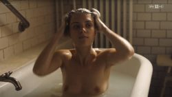 Liv Lisa Fries nude topless Hannah Herzsprung hot Leonie Benesch nude - Babylon Berlin (DE-2017) s2e-1-2 HDTV 720P (10)