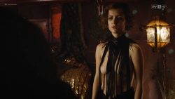 Liv Lisa Fries nude topless Hannah Herzsprung hot Leonie Benesch nude - Babylon Berlin (DE-2017) s2e-1-2 HDTV 720P (3)