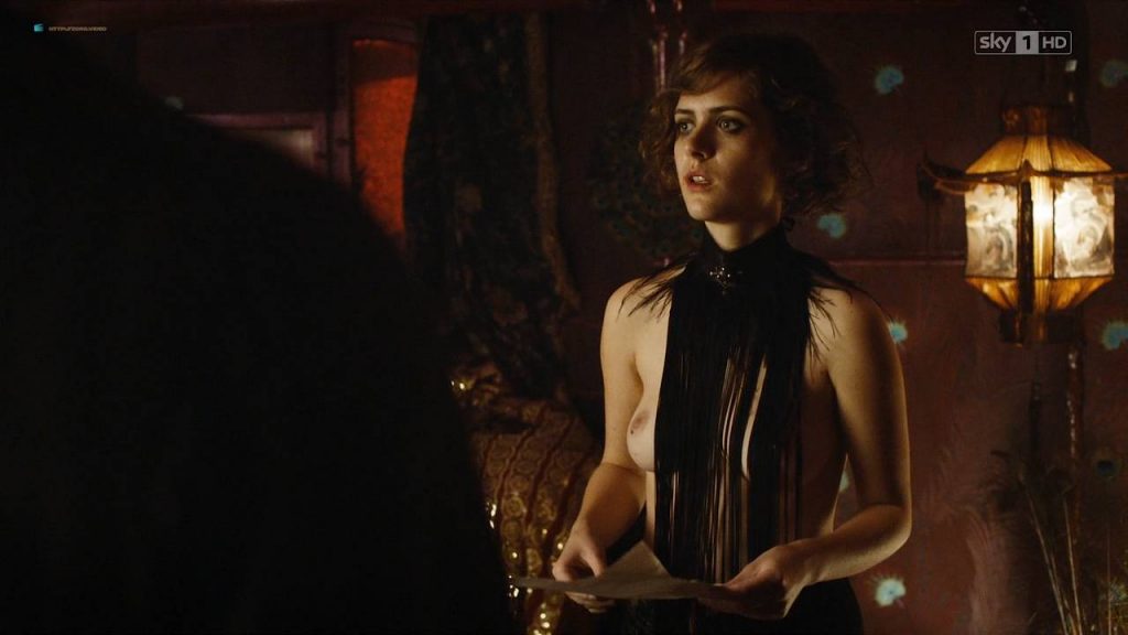Liv Lisa Fries nude topless Hannah Herzsprung hot Leonie Benesch nude - Babylon Berlin (DE-2017) s2e-1-2 HDTV 720P (2)