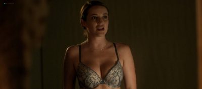 Sarah Dumont hot and sexy - Serpent (2017) HD 1080p WEB (8)