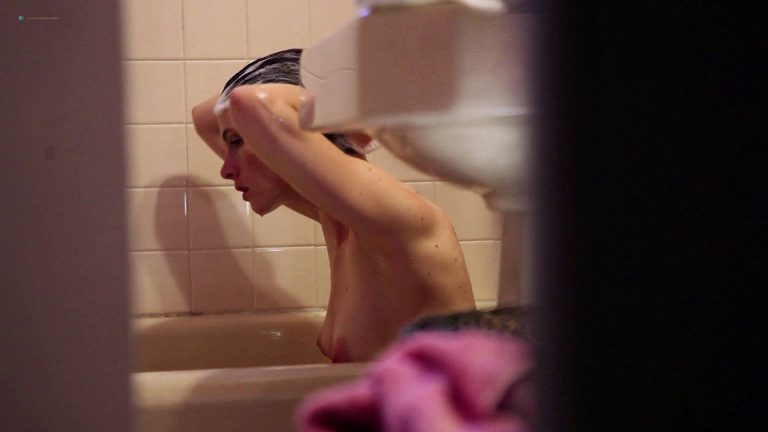 Amy Seimetz nude brief topless in tube – Bitter Feast (2010) HD 1080p Web