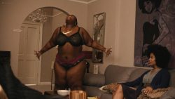 Frankie Shaw hot in lingerie and Raven Goodwin lingerie too - Smilf (2017) s1e5 HD 1080 Web (11)