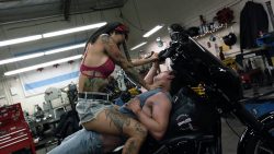 Levy Tran nude topless and sex – Shameless (2017)s8e5 HD 1080p (3)